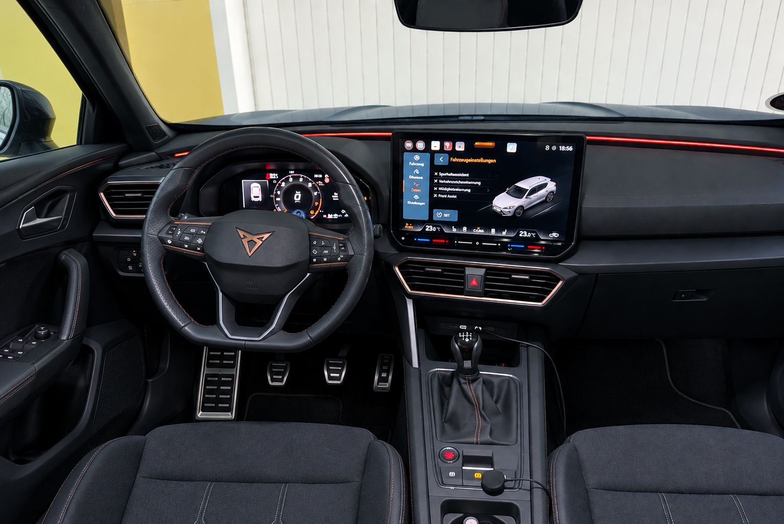 Cupra Formentor Schaltwagen der Fahrschule EASY DRIVE Ingolstadt